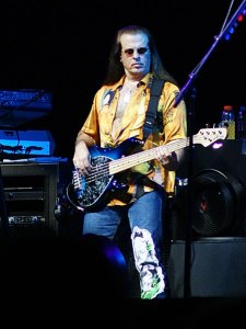 449px-Bob_Birch_at_Elton_John_Concert_Wiesbaden
