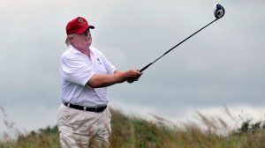 donald-trump-golf-990x556